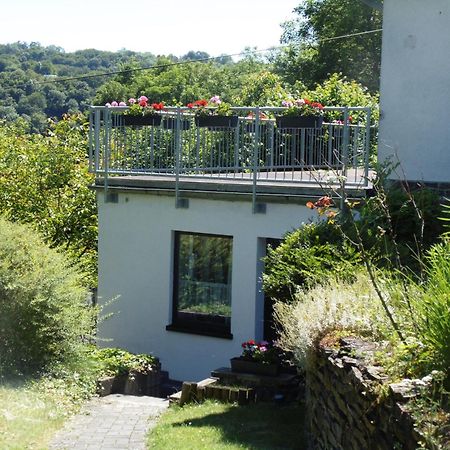 Ferienwohnung Schaefer Waldbreitbach エクステリア 写真